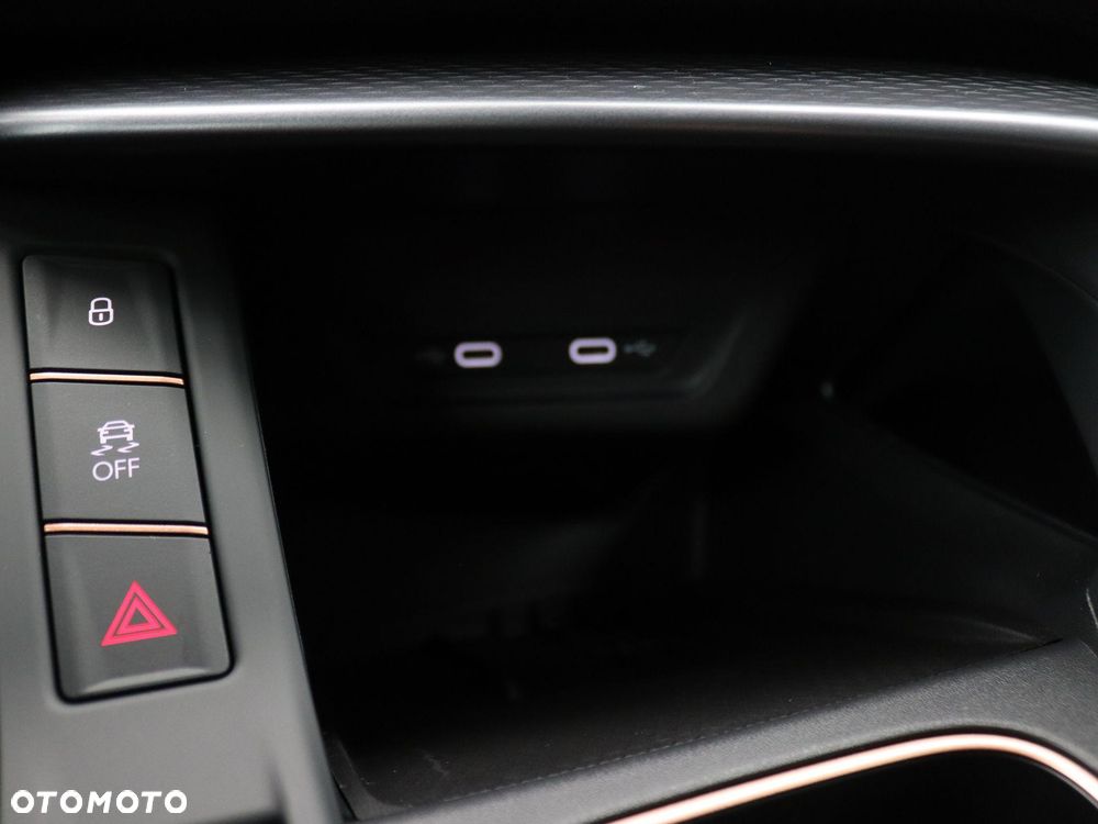 Cupra Terramar 1.5 e-Hybrid DSG VZ - 28