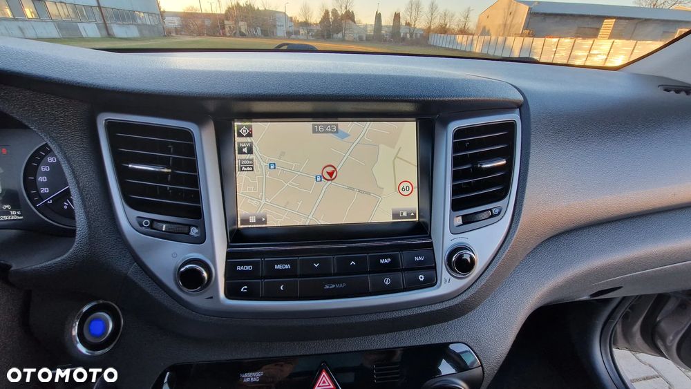 Hyundai Tucson blue 1.7 CRDi 2WD Passion Plus - 17