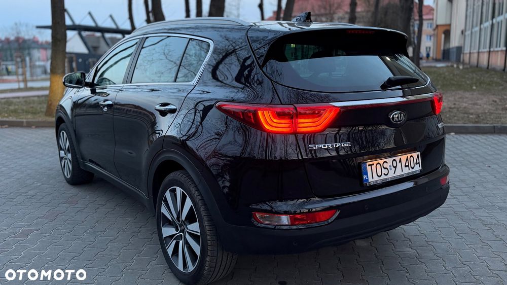 Kia Sportage 2,0 CRDI 2WD Vision - 3