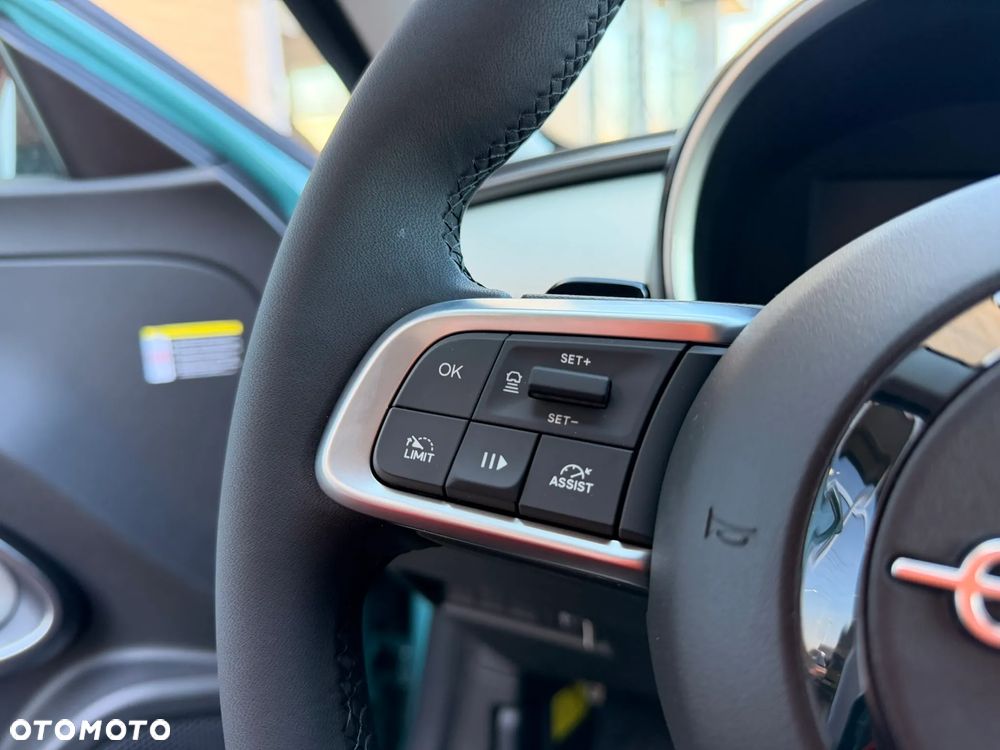 Fiat 600 1.2 Turbo La Prima eDCT - 11