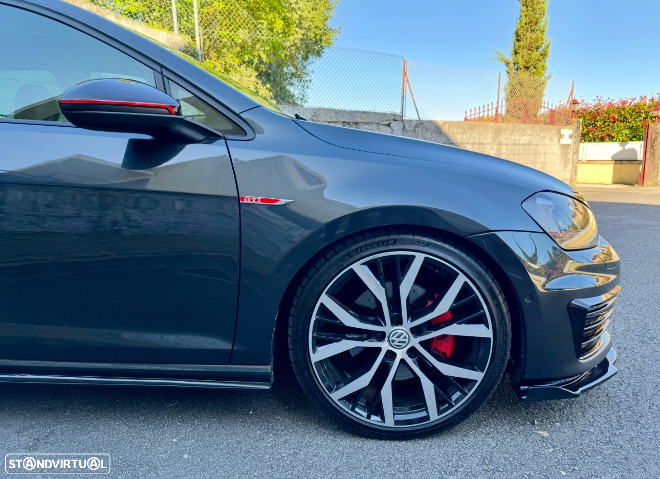 VW Golf 2.0 TSi GTi Performance - 13