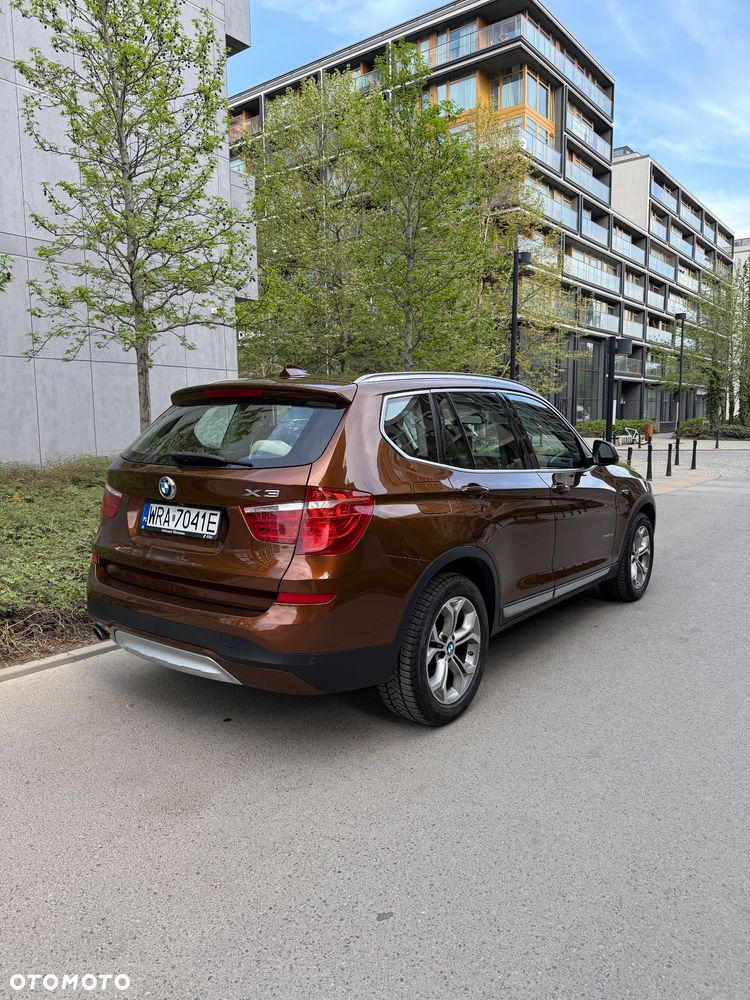 BMW X3 xDrive20d - 10