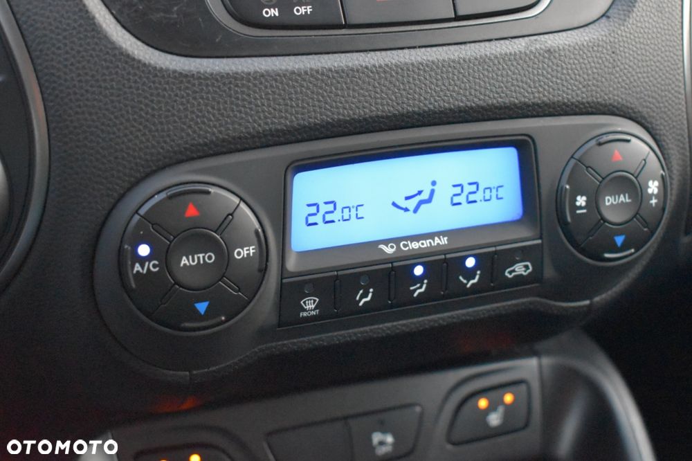 Hyundai ix35 - 23