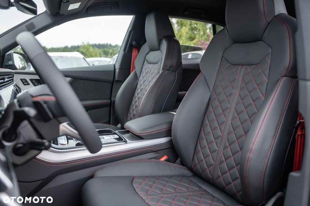 Audi SQ8 - 12