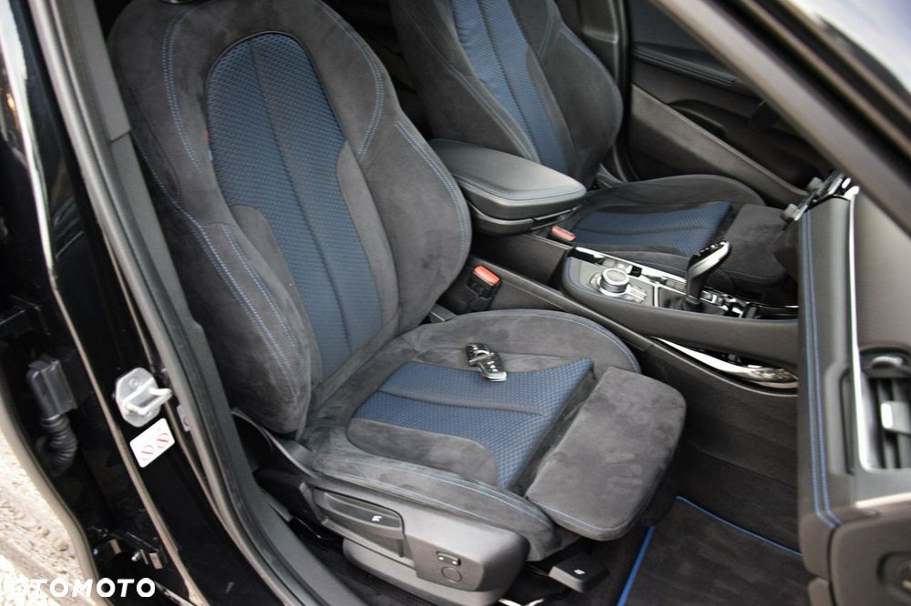 BMW X2 sDrive18d M Sport sport - 39