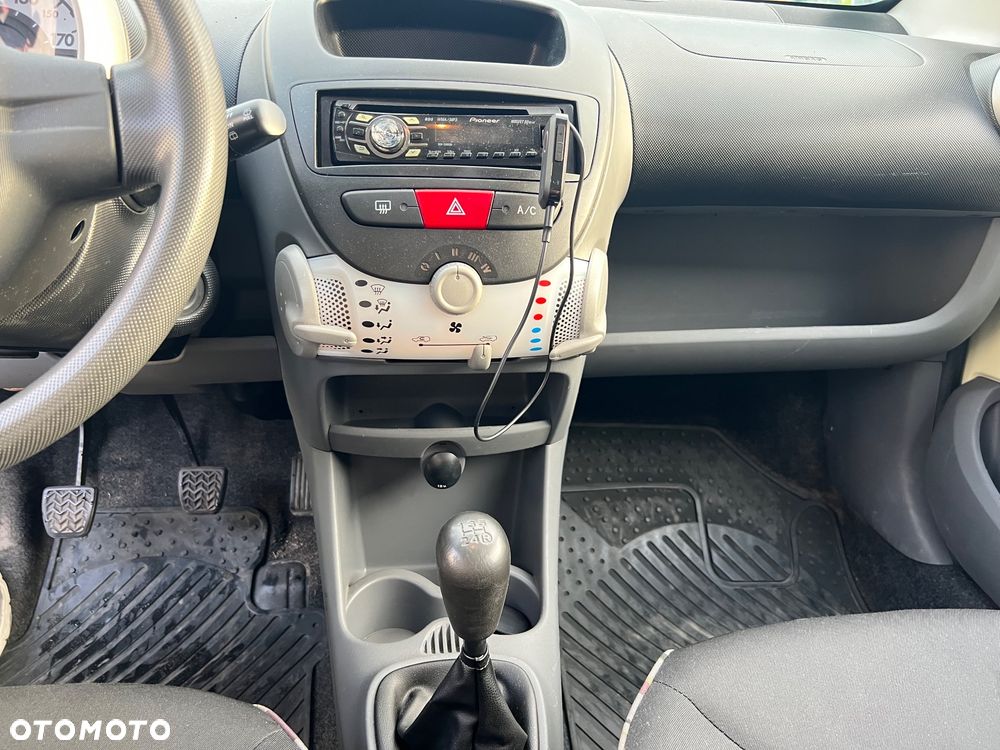 Citroën C1 1.0i Desire - 16