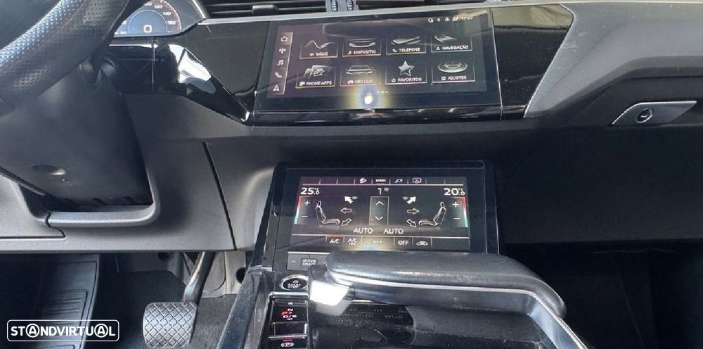 Audi e-tron 55 quattro S line - 4
