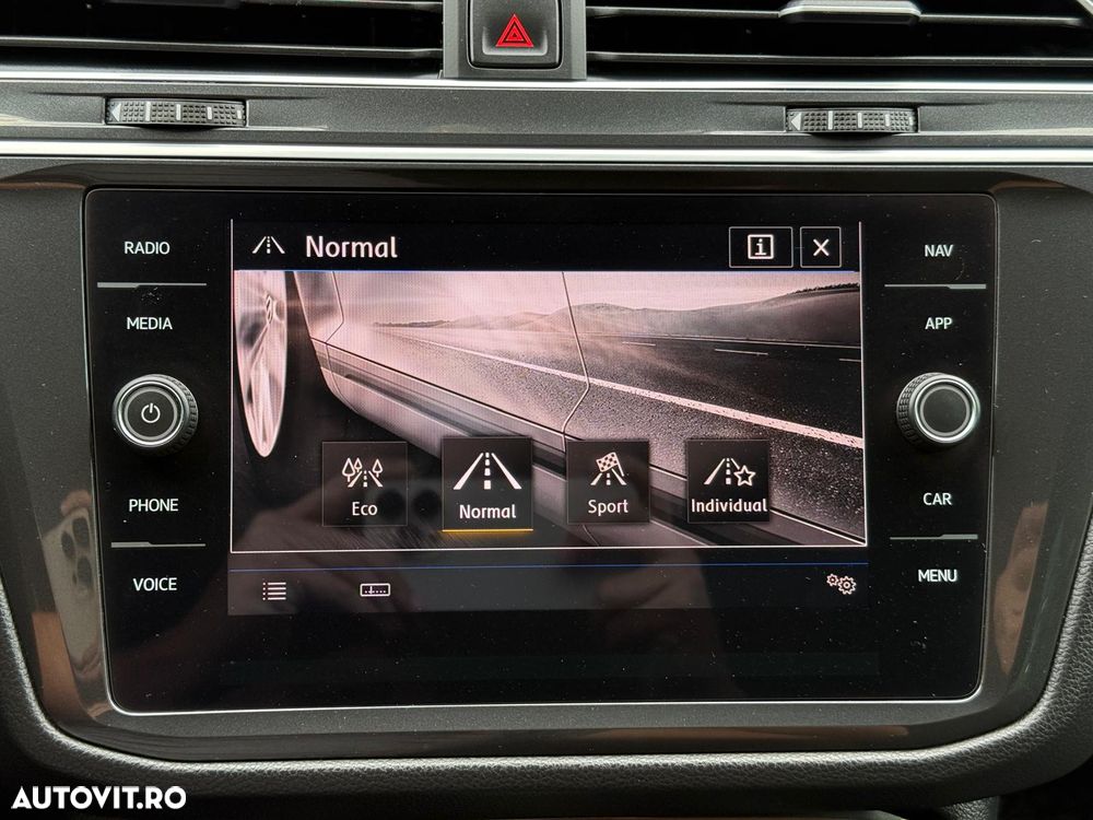 Volkswagen Tiguan 2.0 TDI SCR (BlueMotion Technology) DSG Highline - 33