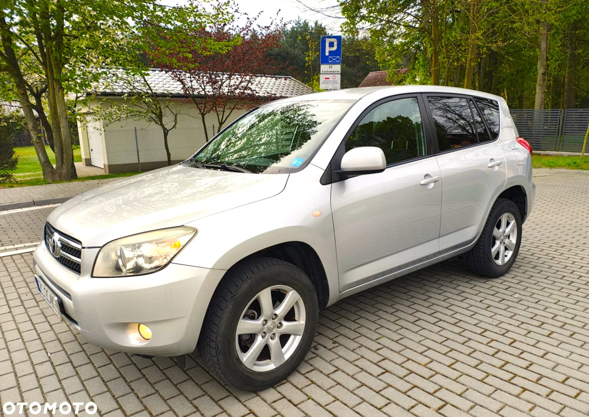 Toyota RAV4 2.0 VVT-i Premium - 5