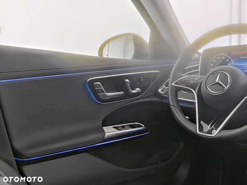 Mercedes-Benz Klasa E 300 de PHEV 4-Matic All-Terrain Avantgarde 9G-Tronic - 5