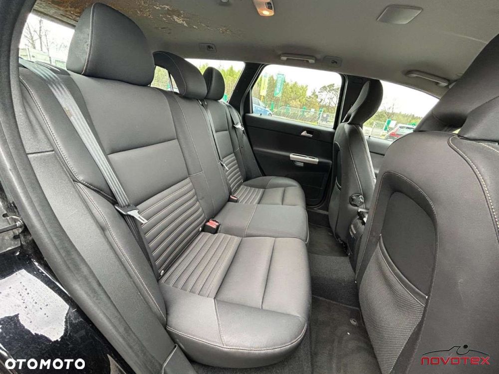 Volvo V50 D2 Momentum Start-Stop - 11