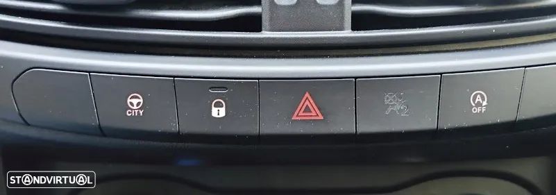 Fiat Tipo Station Wagon 1.3 M-Jet Lounge - 28