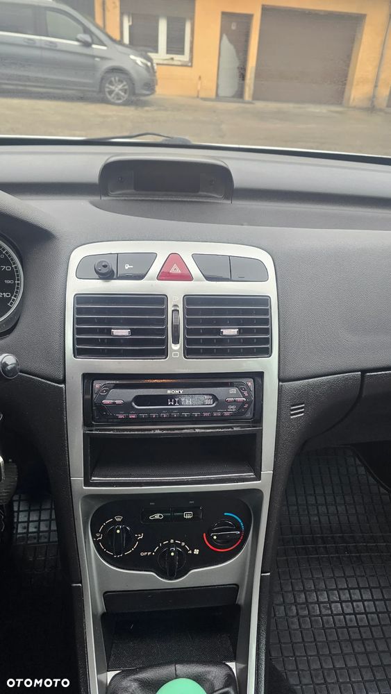 Peugeot 307 1.4 Trendy - 7