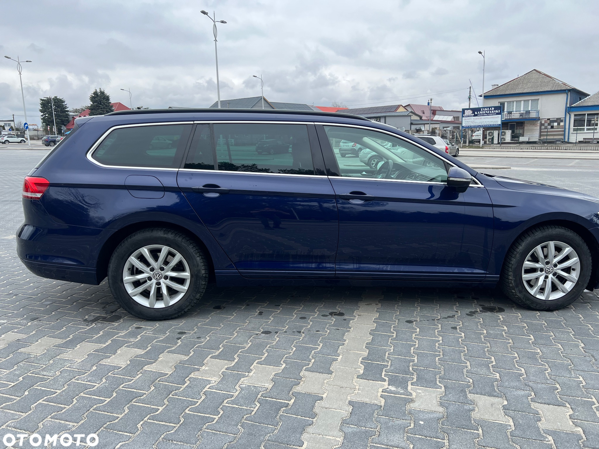 Volkswagen Passat 2.0 TDI EVO Business - 16