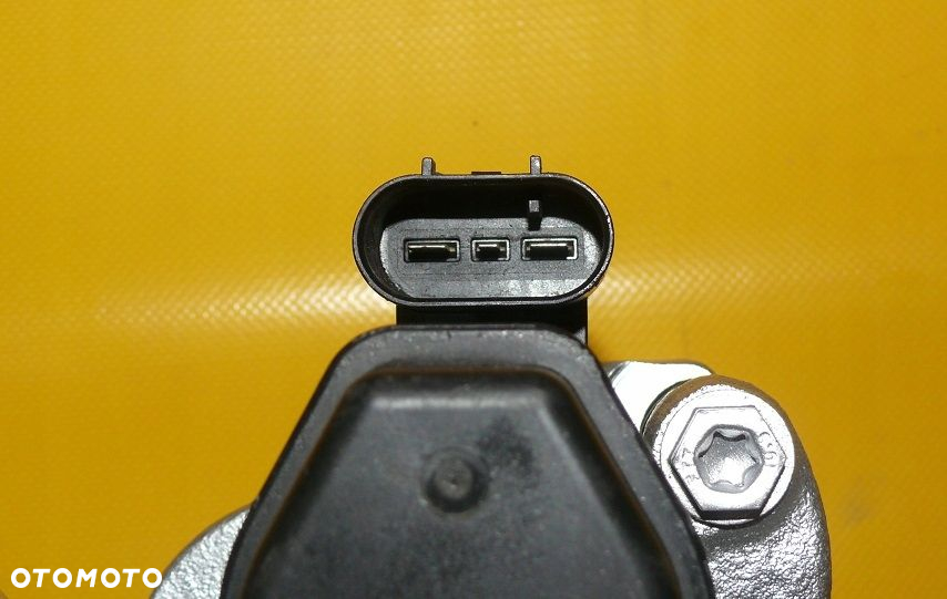 ZACISKI JARZMA LEWY PRAWY PRZÓD TYŁ BMW SERIA 5 F10 F11 348/36 330/20mm 10- - 15