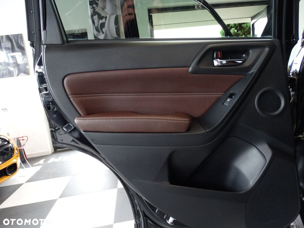 Subaru Forester - 10