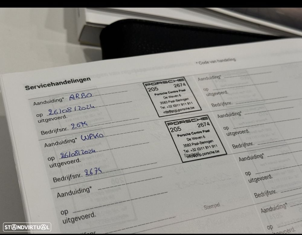 Porsche Taycan 4 - 26