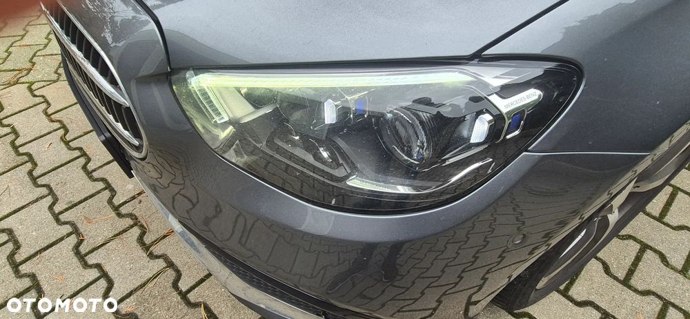 Mercedes-Benz Klasa E 200 4-Matic - 13