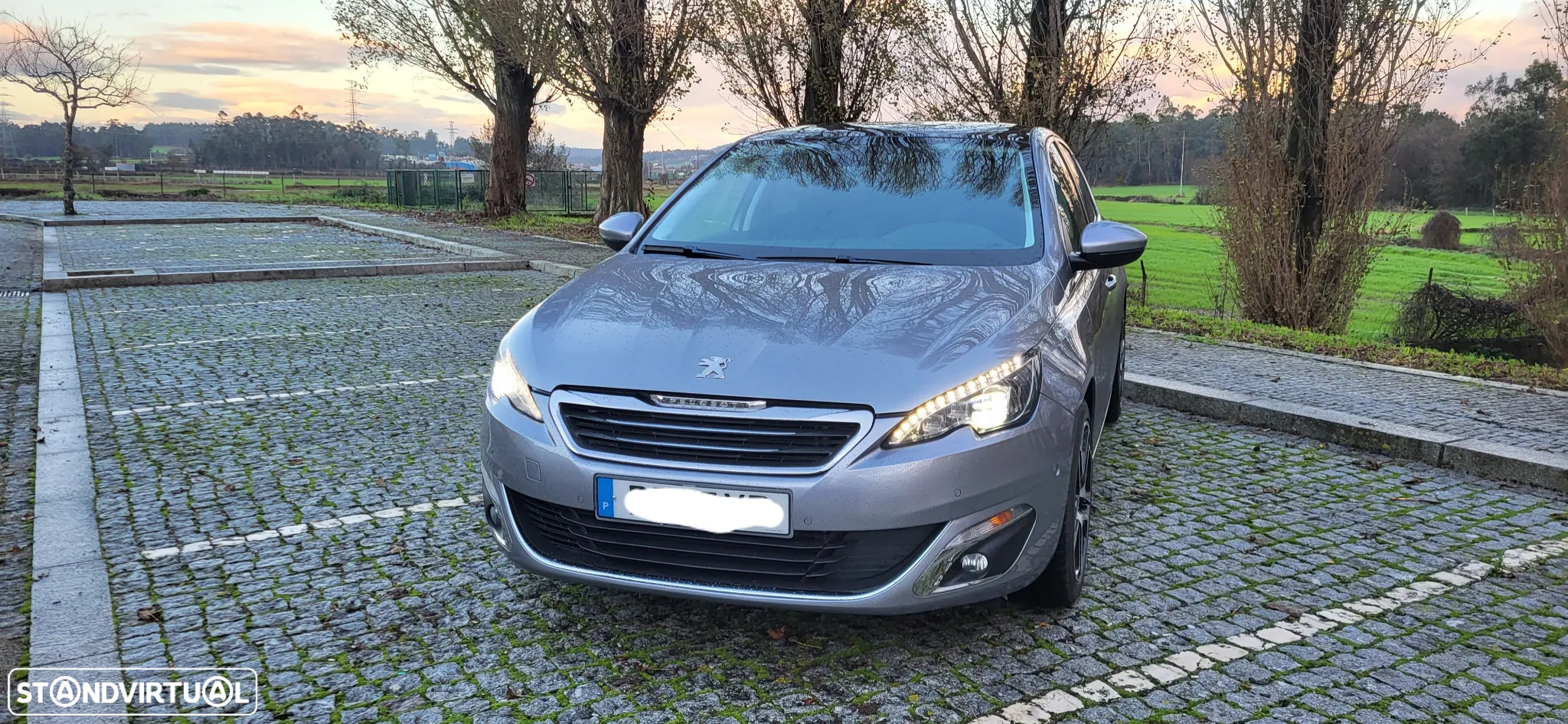Peugeot 308 130 e-THP Stop & Start Allure - 8