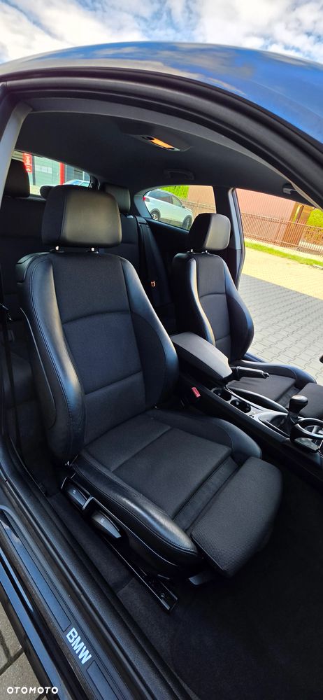 BMW Seria 1 118d - 19