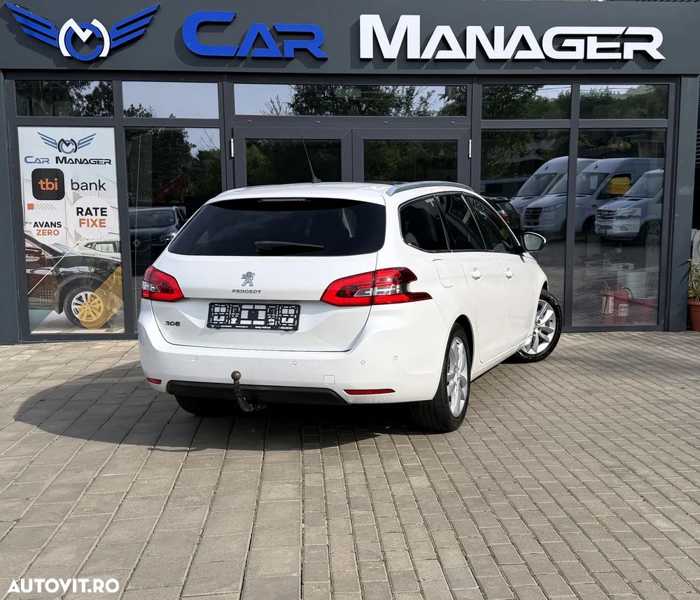 Peugeot 308 PureTech 130 GPF Stop & Start Allure Business-Paket - 3
