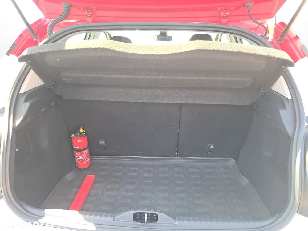 Citroën C3 1.2 PureTech Shine - 24