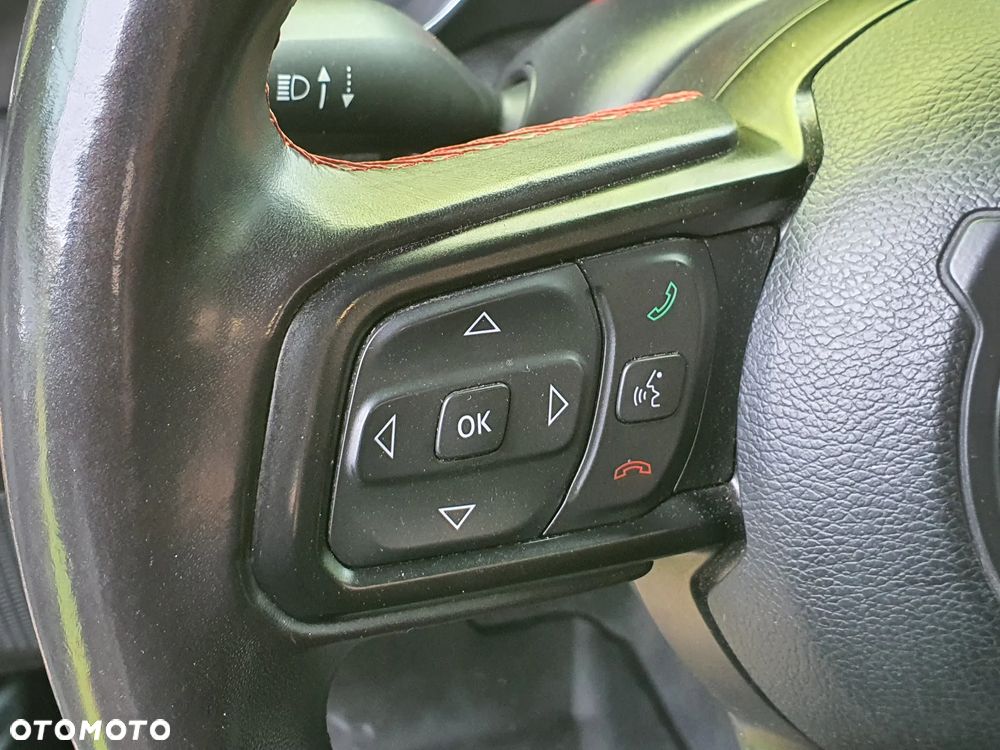 Jeep Wrangler - 16