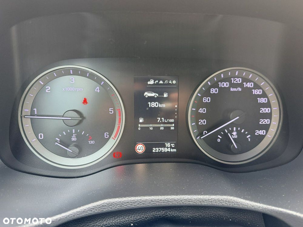 Hyundai Tucson blue 1.7 CRDi 2WD Passion - 19