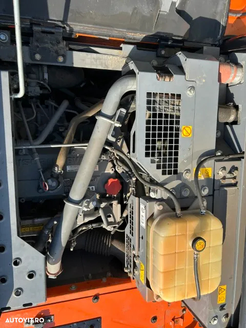 Hitachi ZX 250LCN-6 - 12