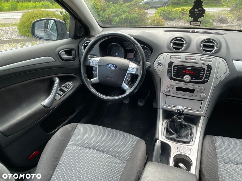 Ford Mondeo - 7