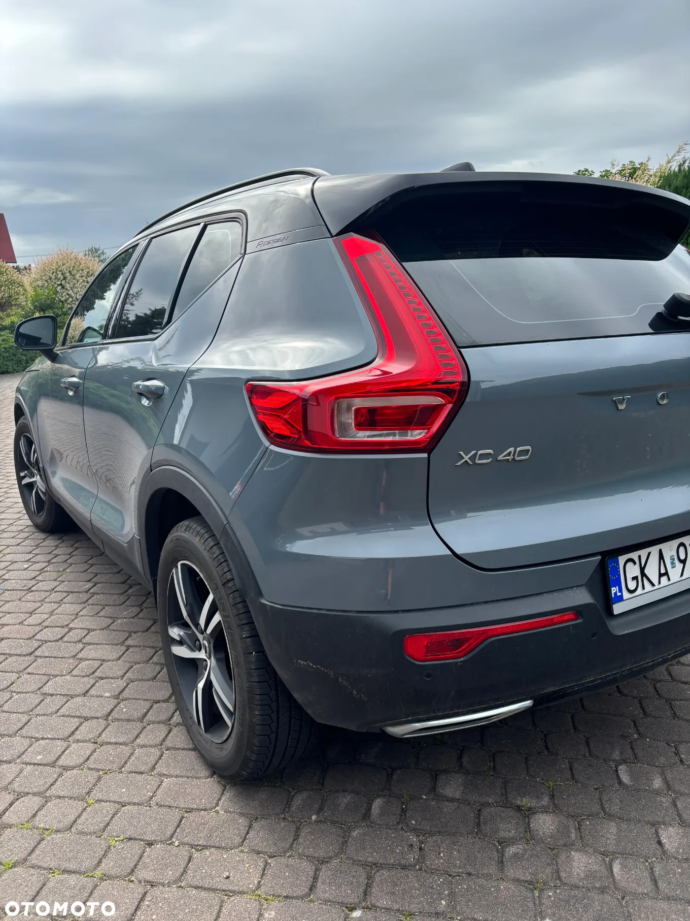 Volvo XC 40 D4 AWD Geartronic R-Design - 6
