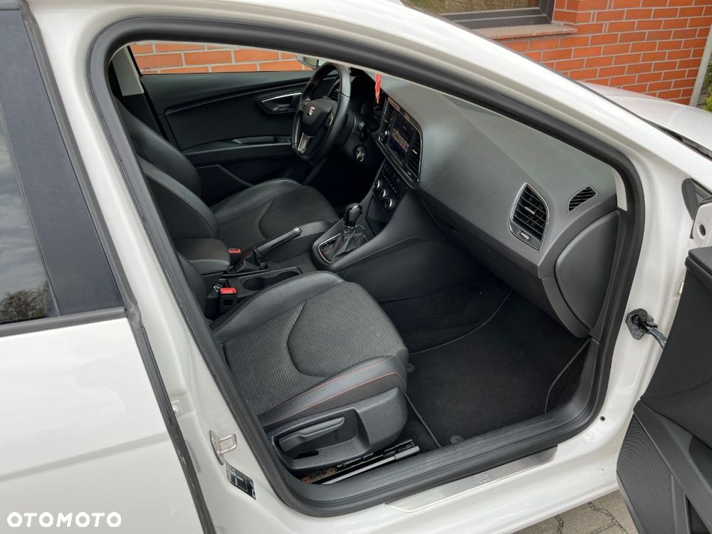 Seat Leon Sportstourer 2.0 TDI DPF DSG FR - 15