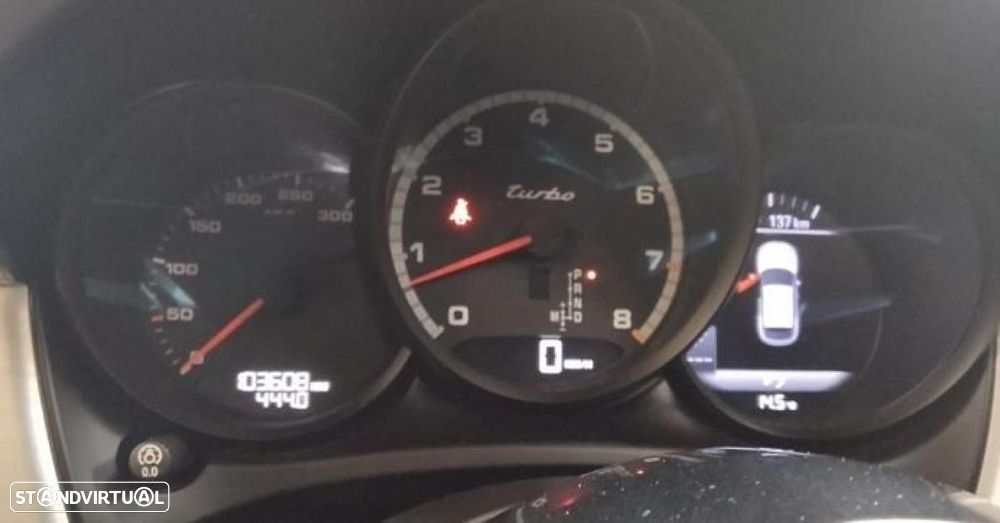 Porsche Macan Turbo - 5