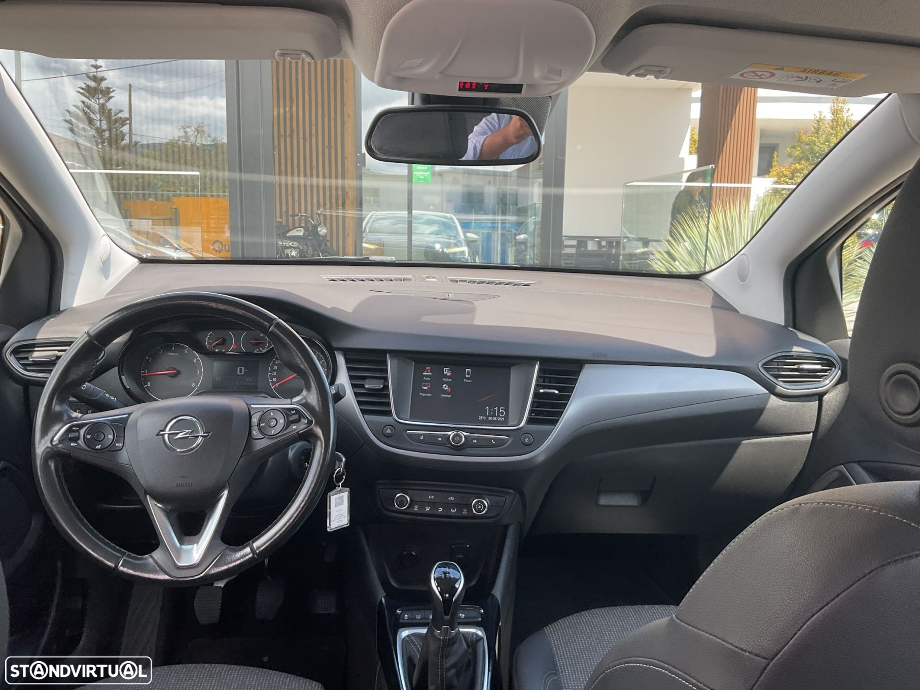 Opel Crossland X 1.2 Business Edition - 21