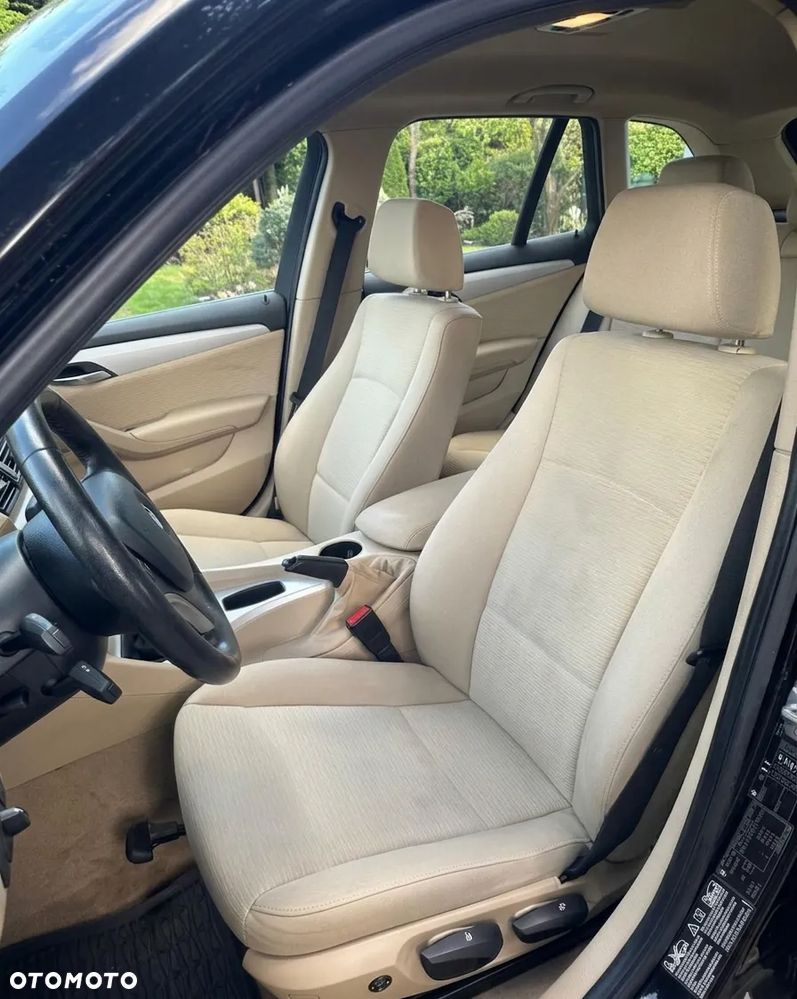 BMW X1 xDrive20d - 17