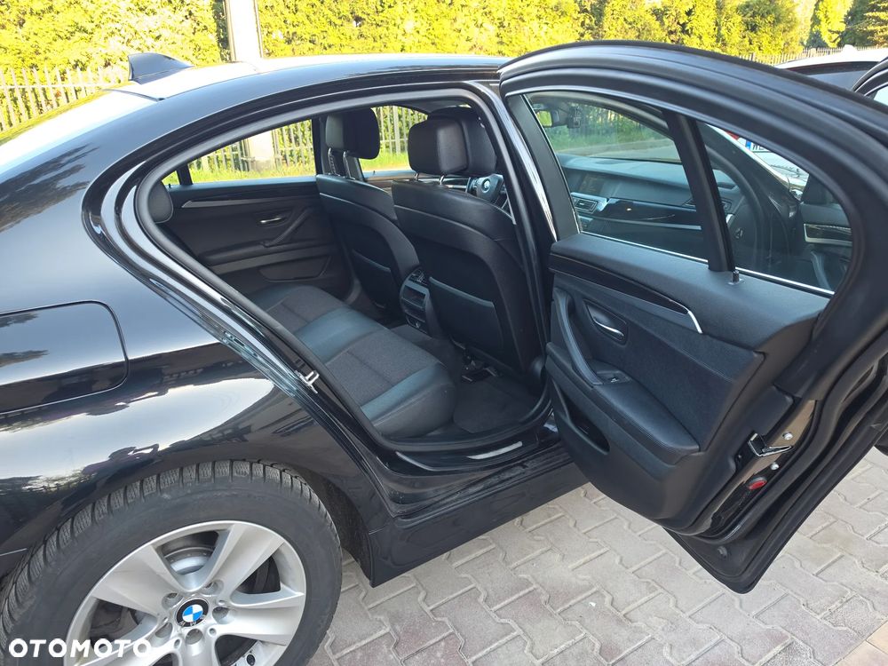 BMW Seria 5 520d - 16