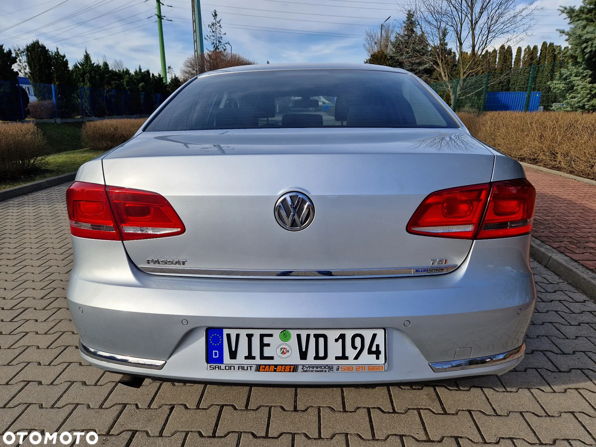 Volkswagen Passat - 9