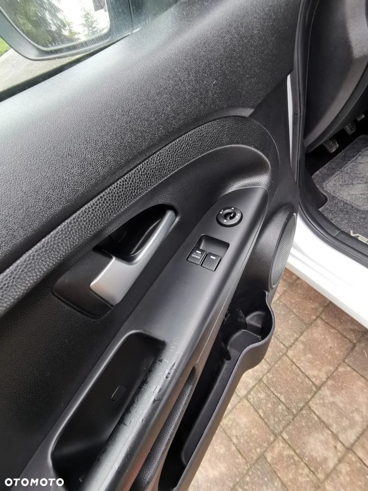Kia Venga 1.4 CVVT Attract - 18