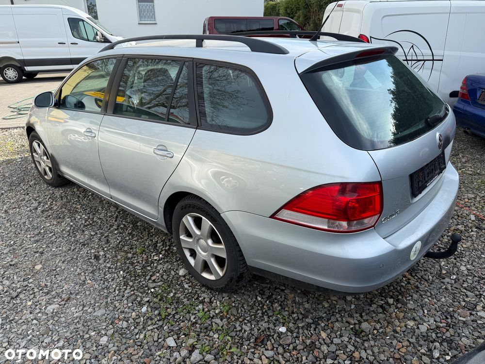 Volkswagen Golf 1.9 TDI DPF Comfortline - 6