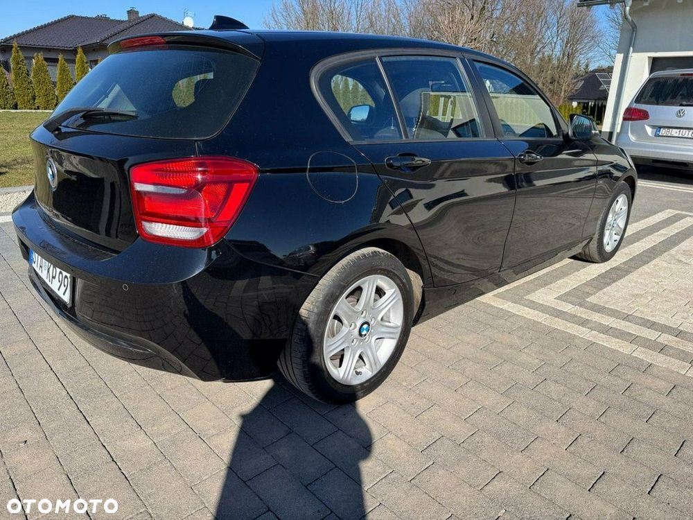 BMW Seria 1 118d Sport Line - 12