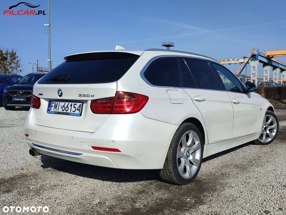 BMW 330D 2014 photo 3