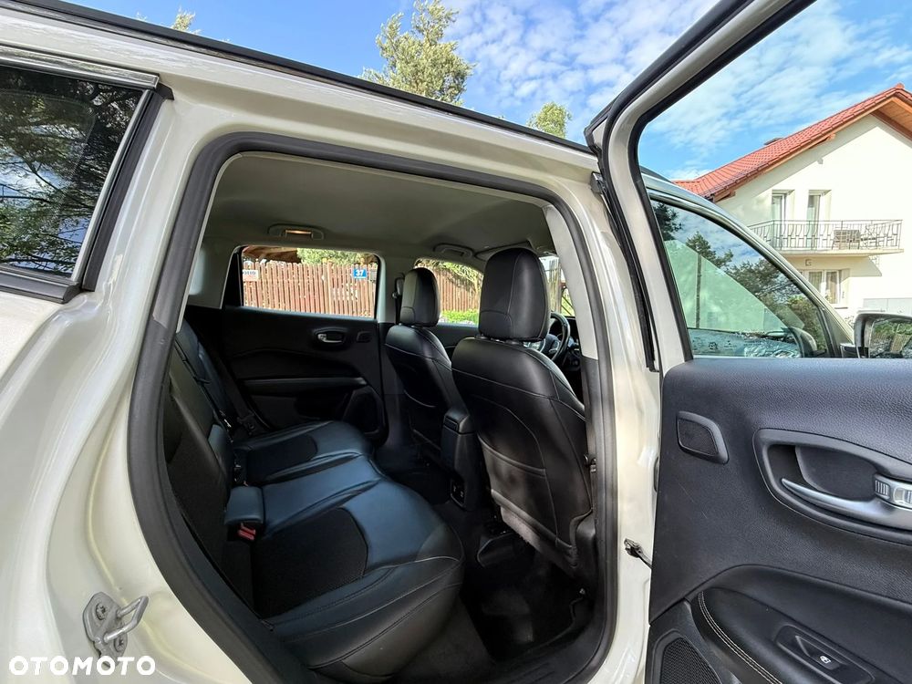 Jeep Compass 1.4 TMair Limited FWD S&S - 26