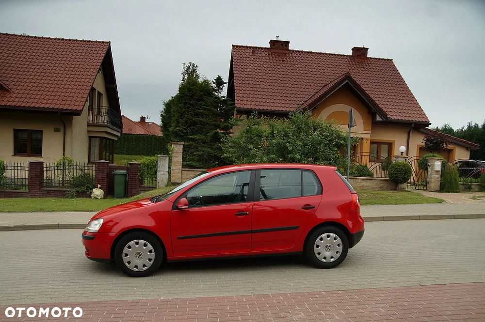 Volkswagen Golf 1.6 Comfortline - 3