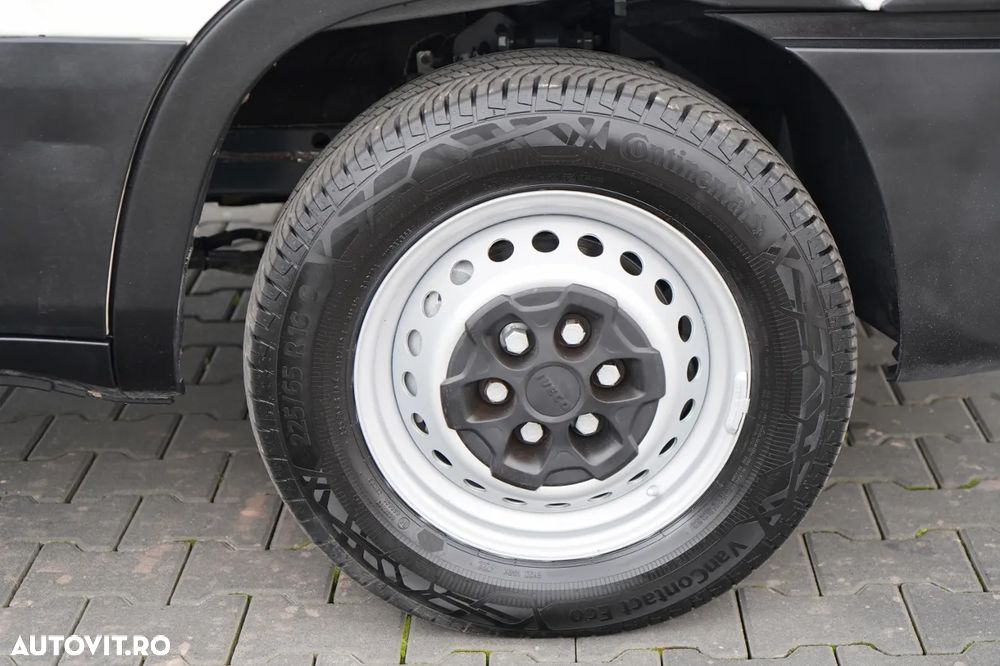 Iveco DAILY / 35-130 / HI-MATIC / FRIGIDER 3.5 M / UNITATE TRANSPORT XARIOS 350 / CAMERĂ VEDERE SPATE - 17
