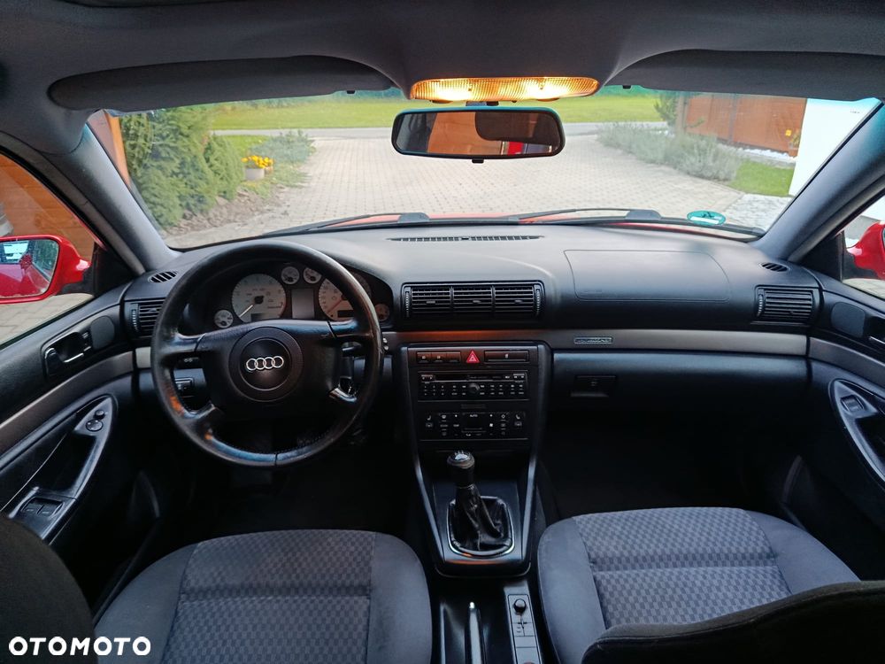 Audi A4 Avant 1.8T Quattro - 9