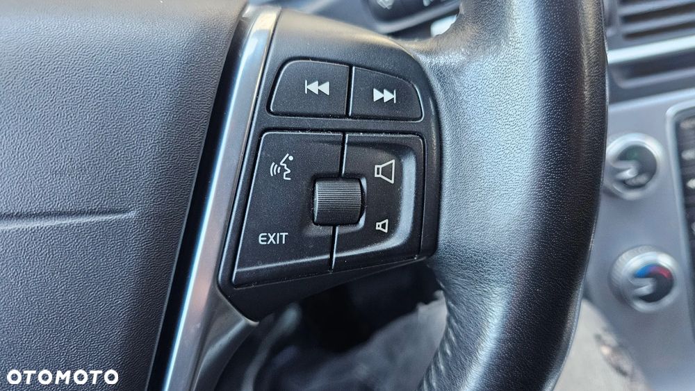 Volvo V60 T5 Kinetic - 24