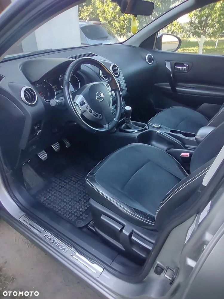 Nissan Qashqai 2.0 4x4 360 - 9