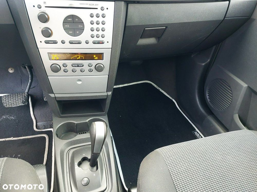 Opel Meriva - 15
