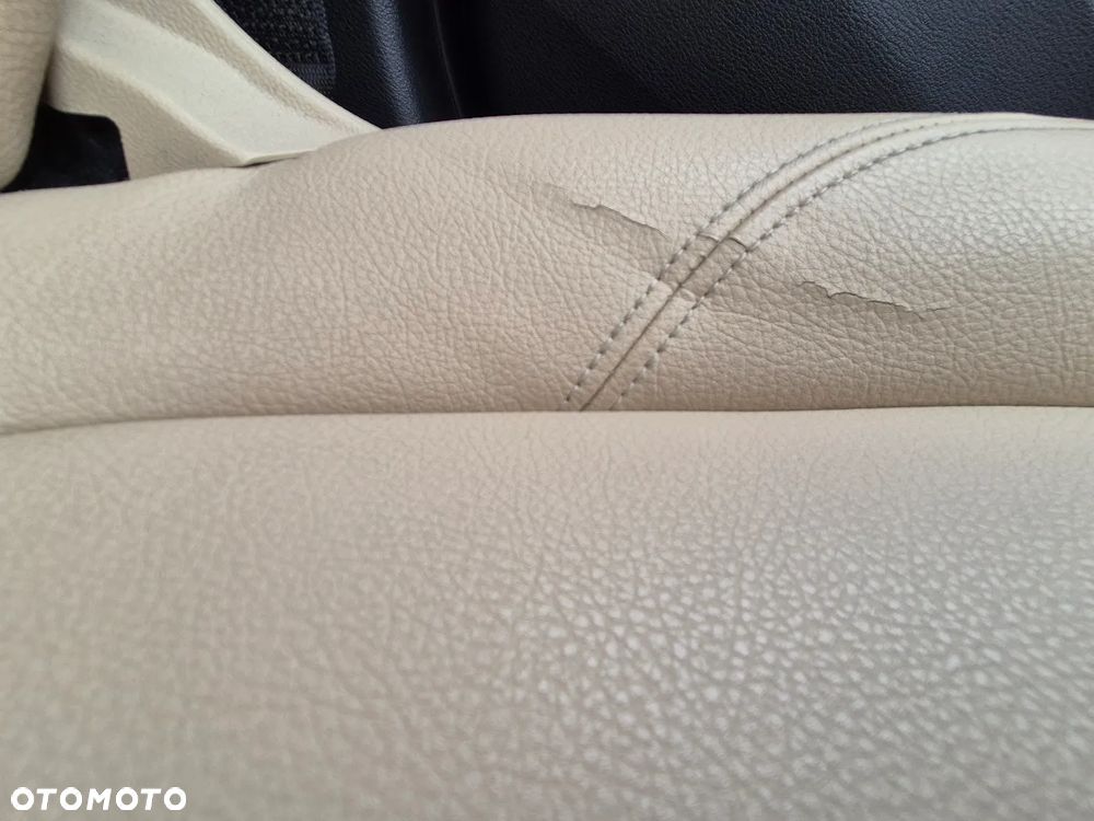 BMW X1 sDrive18i - 15