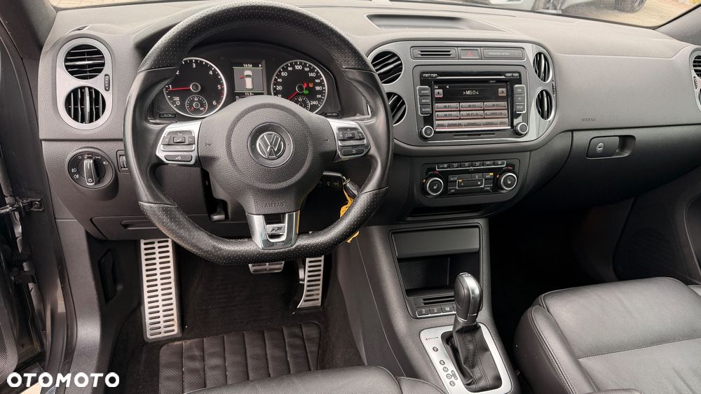 Volkswagen Tiguan 2.0 TDI 4Mot Perfectline R-Style DSG - 10